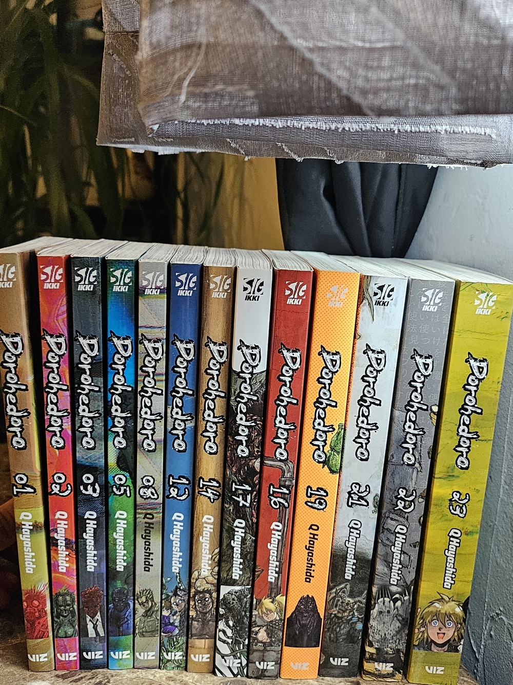 VIZ Media Dororo & Hyakkimaru Manga Volumes - Multi-Color Spine Collection